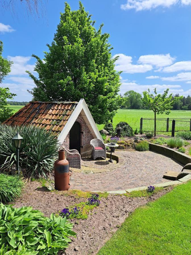 Het Tuffel Huuske Bed & Breakfast Haaksbergen Exterior photo
